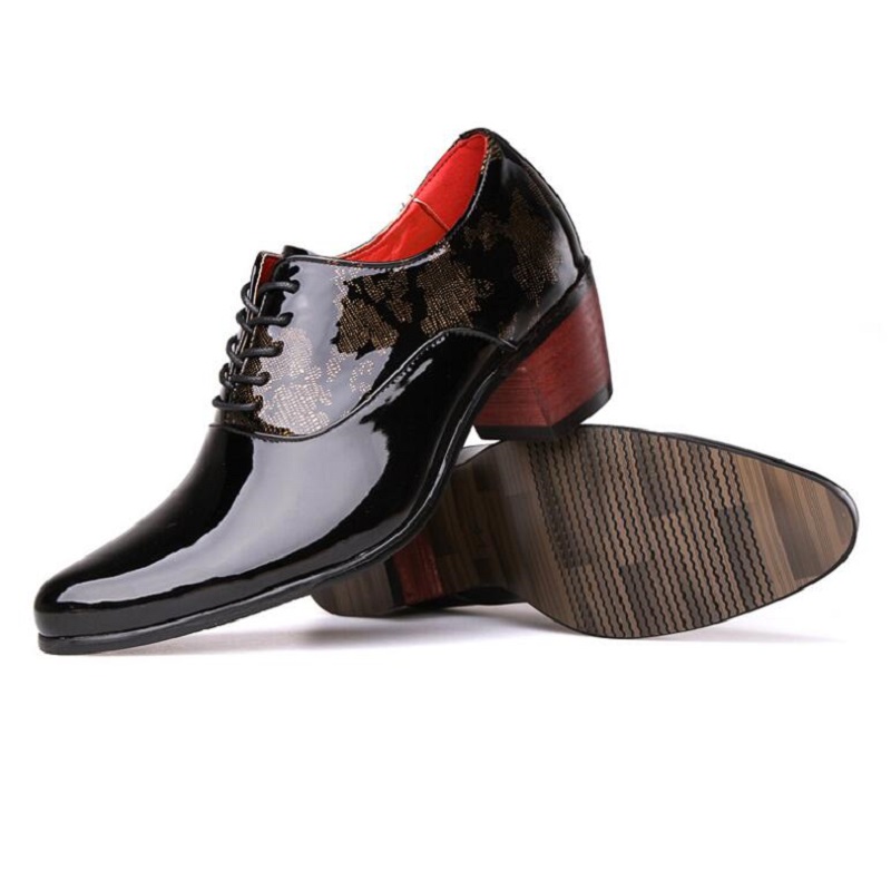 Men Dress Shoes Fashion Patent Leather Men Formal Shoes 2023 Luxe zakelijk Kantoor Weding schoeisel mannen Hoge hakken schoenen D2H9