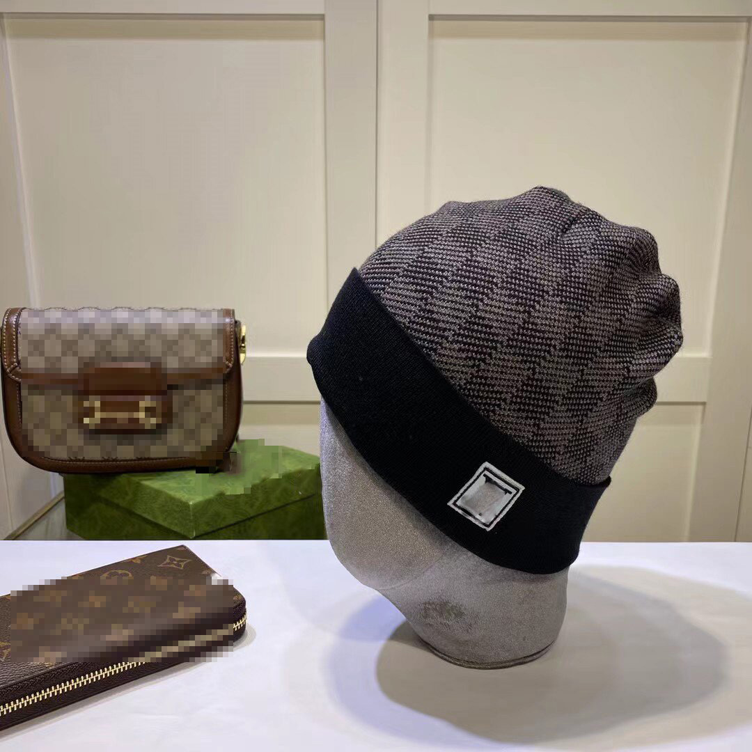 Designer Skullcap Winter Hat Men's Hat Italian Fashion Warm Hat Classic Fashion Elastic Wool Shawl Hat for Men and Women