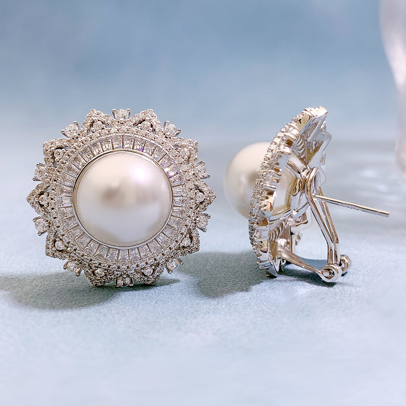 Flower Pearl Diamond Stud Colds 100% prawdziwy 925 Srebrny Srebrny Obietnicy Ślubne Kolczyki dla kobiet Obietnica Prezentacja Prezent biżuterii