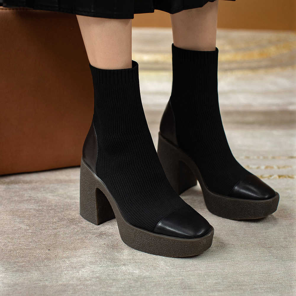 Buty platformowe gotyckie kobiety Square High Heels Riding Boots Kobieta na rock punkowym botas Majer 2020 Zimowe buty damskie 230403