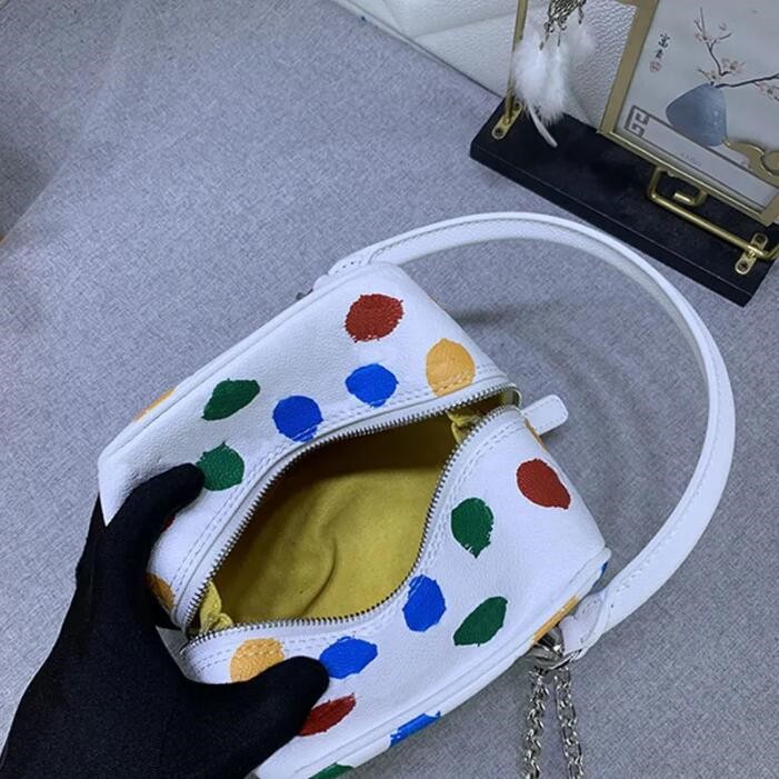Дизайнерские окрашенные точки сумки сумочка Taurillon кожаные женщины бизнес -портфель yayoi kusama fashion 3d print dote flay messenger tote clutch mini bag