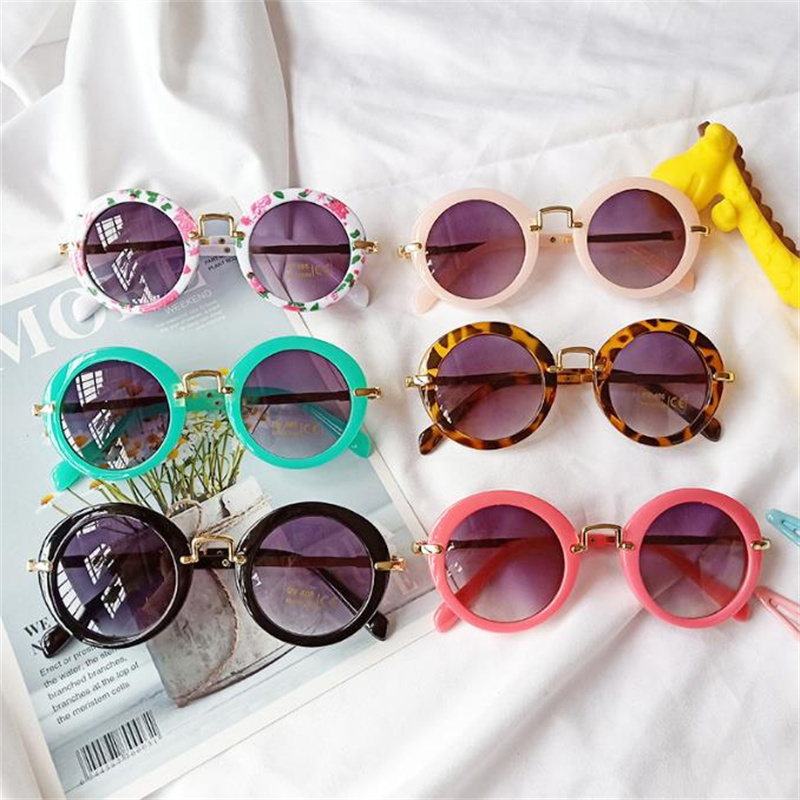 NEW Children Sunglasses Retro Sun Glasses Kids Round Frame Adumbral Anti-UV Spectacles Simplicity Eyeglasses Ornamental 