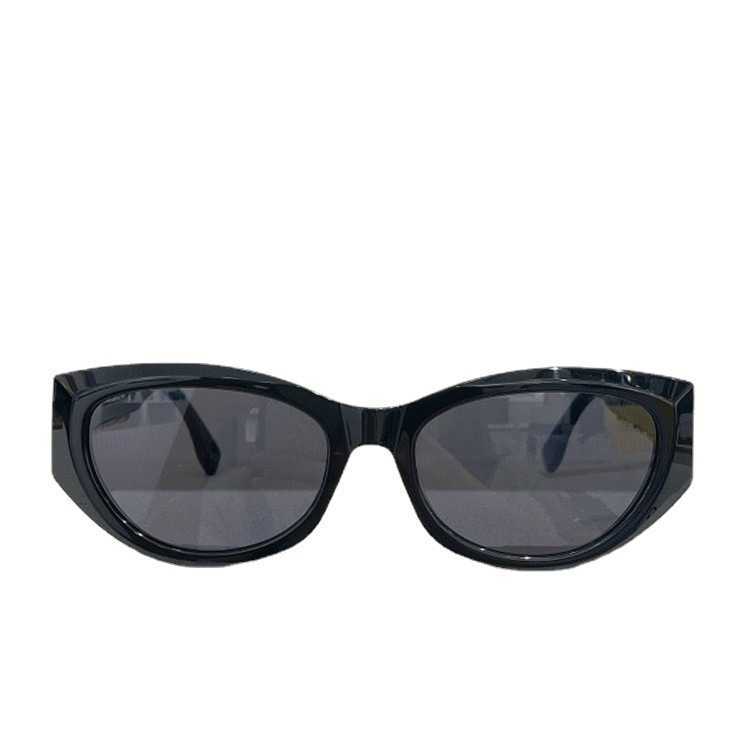 2023 Nouveau designer de luxe F famille nouvelle personnalité lettre miroir jambe oeil de chat femmes lunettes de soleil mode FOL032V