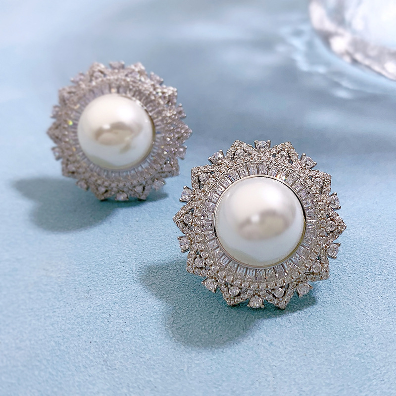 Flower Pearl Diamond Stud Colds 100% prawdziwy 925 Srebrny Srebrny Obietnicy Ślubne Kolczyki dla kobiet Obietnica Prezentacja Prezent biżuterii