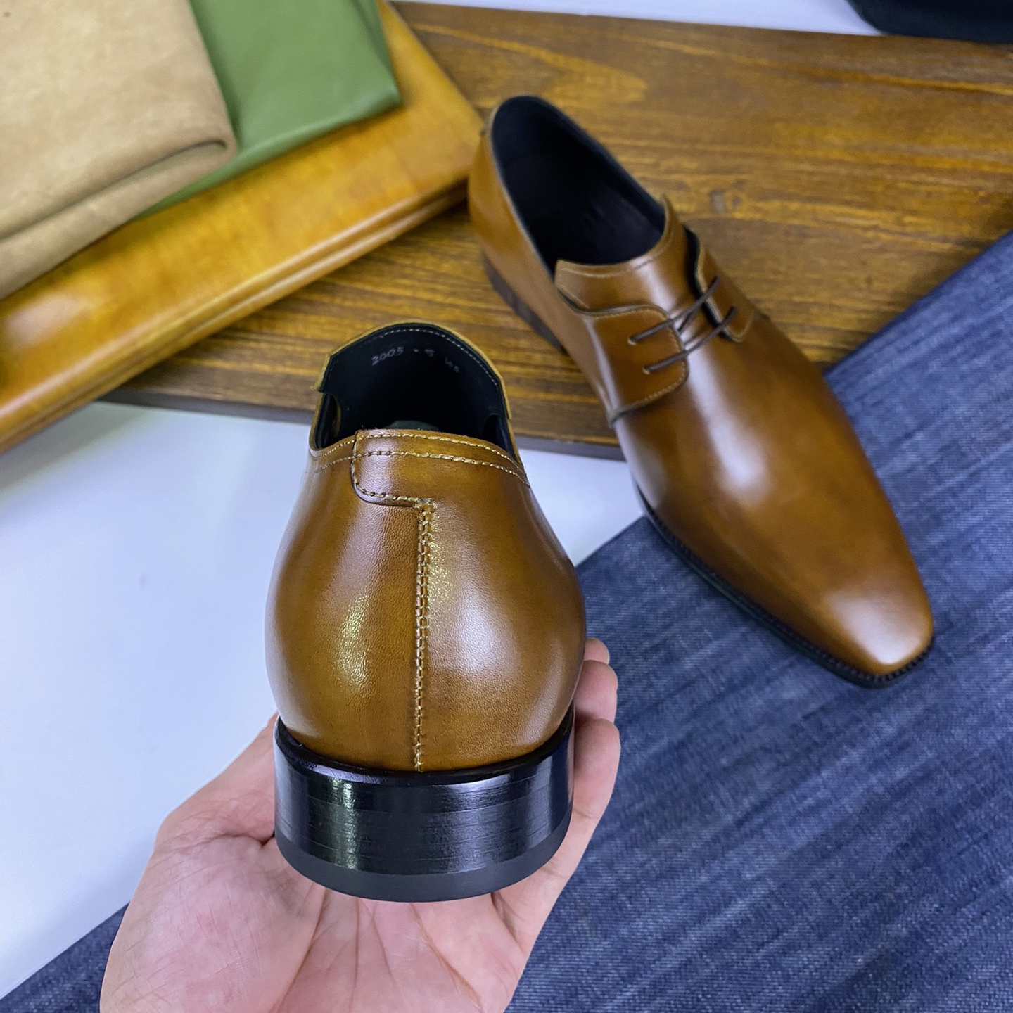 chaussures en cuir Chaussures Oxford Chaussures en cuir pour hommes faites à la main de haute qualité Chaussures à lacets décontractées pour hommes Semelles en cuir pour les déplacements et les loisirs