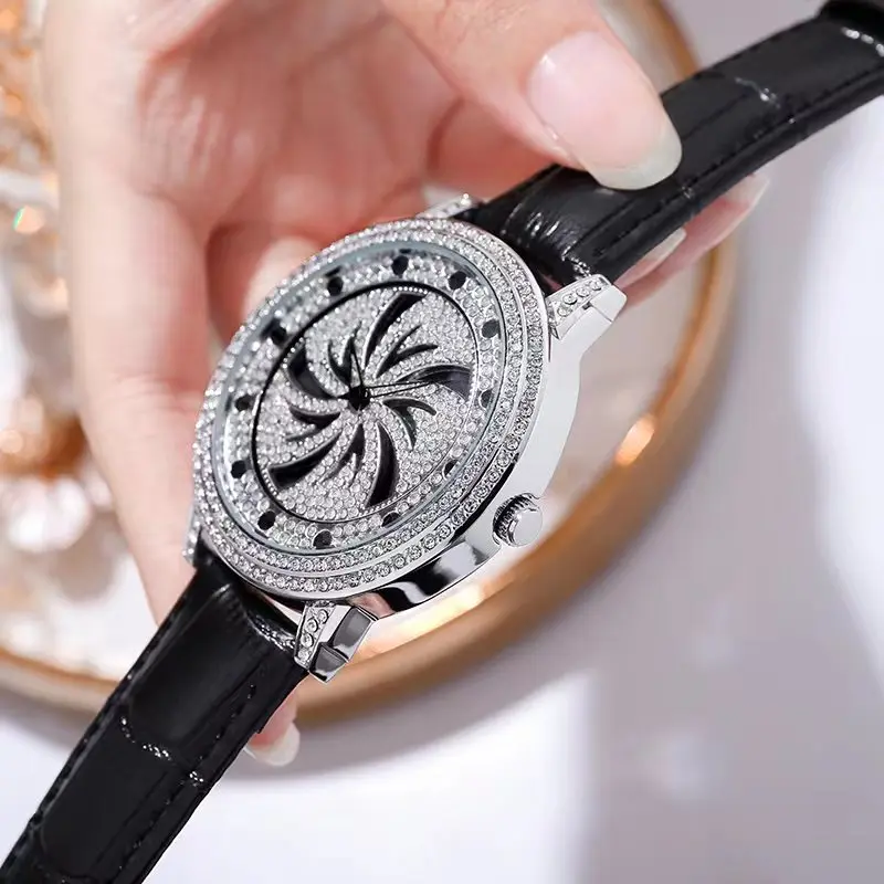 New Style Originality Unique Rotation Circular Large Dial Belt Watch Sports Waterproof Fashion Men And Women Quartz Watch