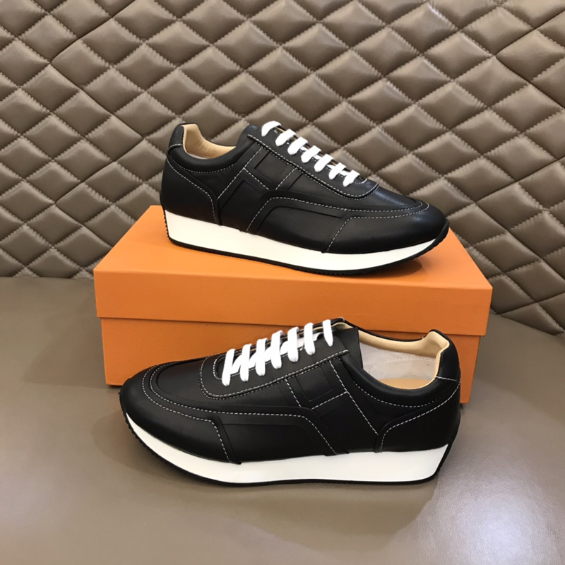 Masowe mężczyźni Escape Sukiety Buty Miękkie dna bieganie trampki Włochy klasyczny elastyczny opaska słaba skórzana skórzana światła Sole Designer Outdoor Casual Casual Trainers Box UE 38-45