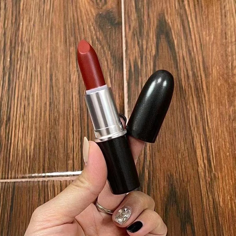 Brand Lipstick Matte Rouge A Levres Aluminum Tube Lustre Lipsticks with Series Number Russian Red