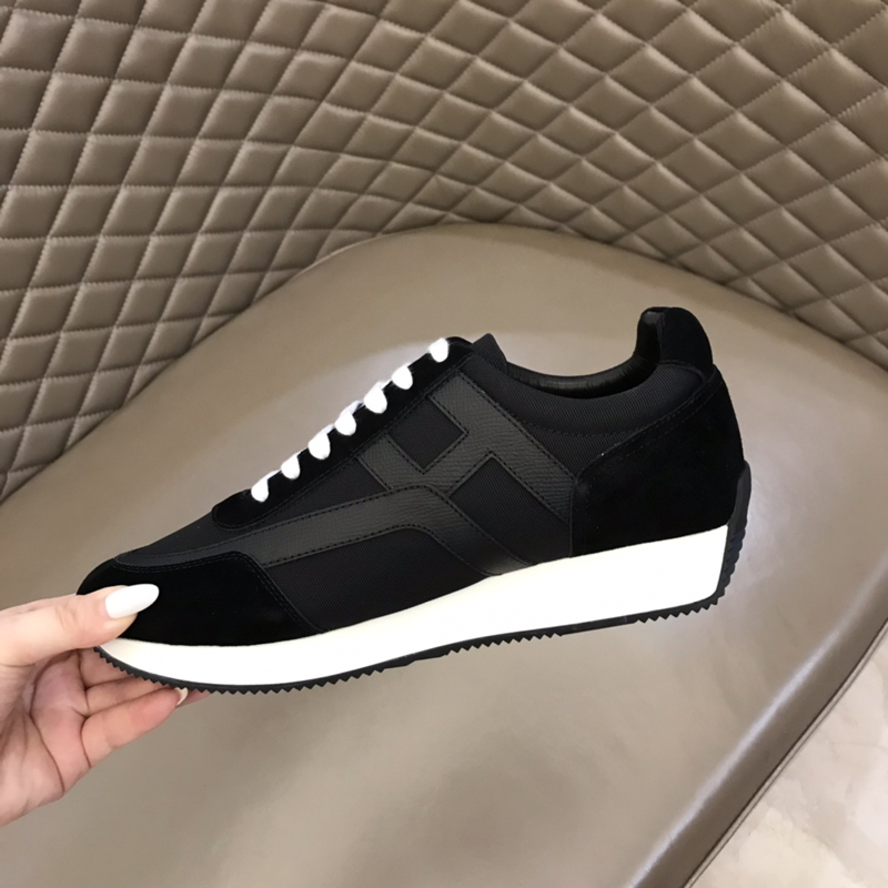 Mode Casuals Chaussures Hommes Escape Soft Bottom Running Sneaker Italie Bande élastique délicate Low Top Calfskin Designer Outdoor Run Walk Casual Athletic Shoes Box EU 38-45