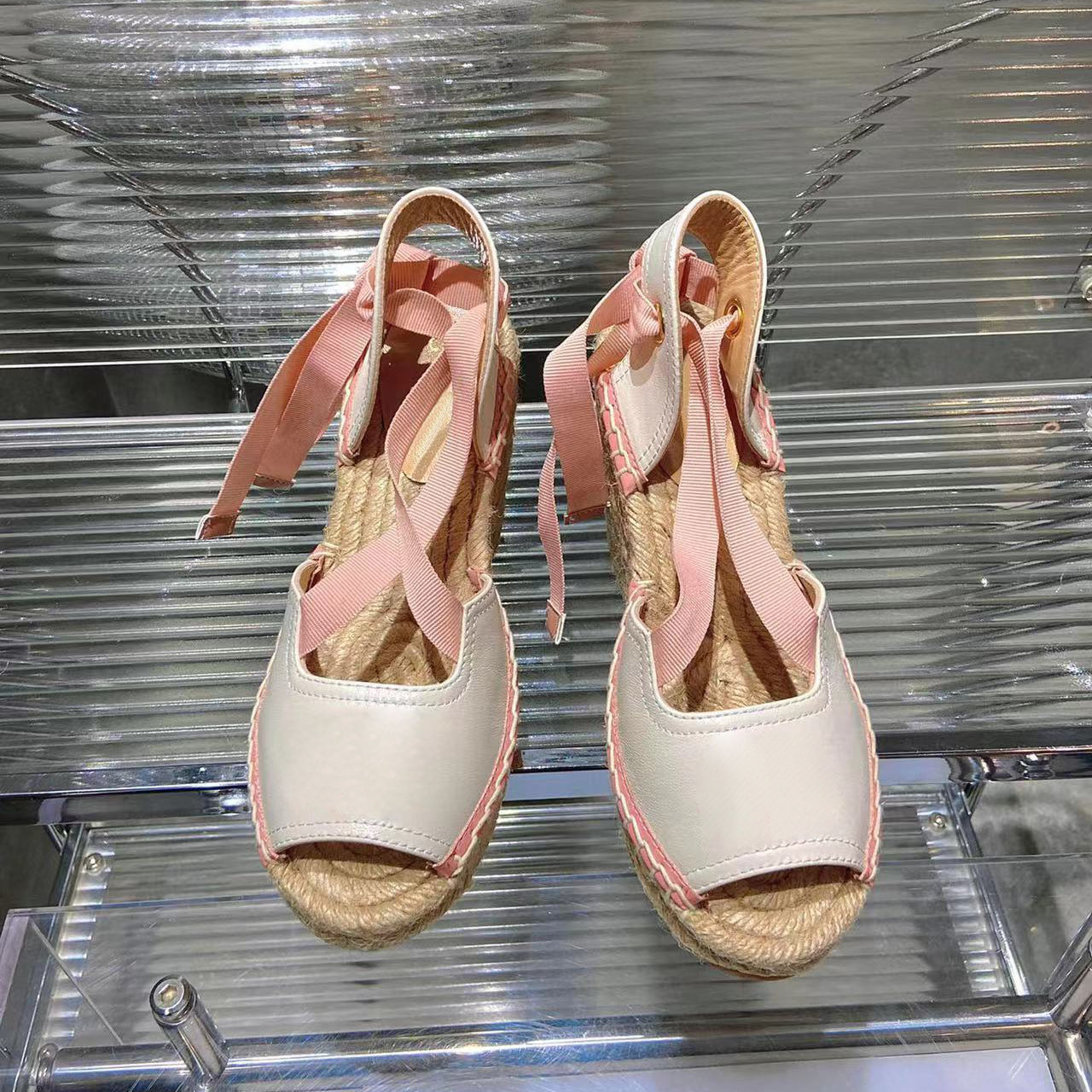 Sandały Klapki damskie Slide Moda letnia Szerokie sandały na płaskim obcasie Klapki wewnętrzne z rozmiarem pudełka EUR35-41