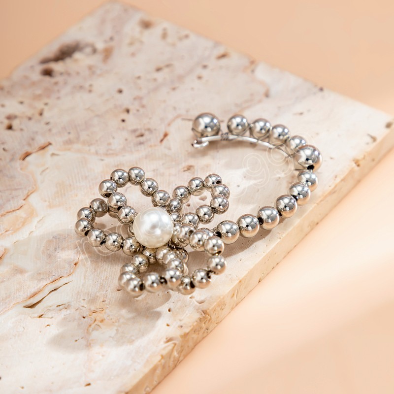 Silber Einteiler Elegante Perlenohrringe Damenmode Koreanische Perlen Blume Ohrclips Femme Hochzeitsschmuck Brincos Ohrstulpe