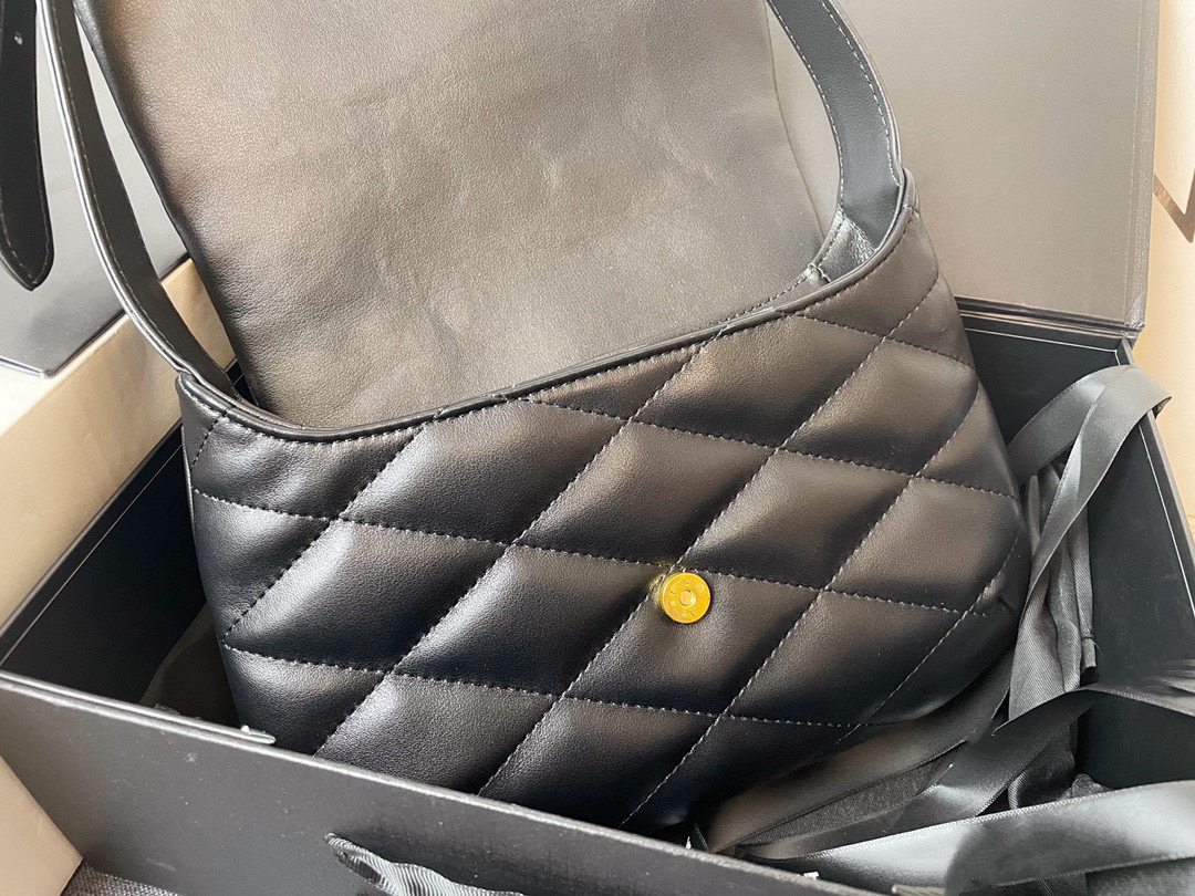 Sac à bandoulière mode sac femme matelassé diamant Plaid métal Logo sous les bras sac classique Designer cuir bandoulière réglable matériau d'origine sac de luxe