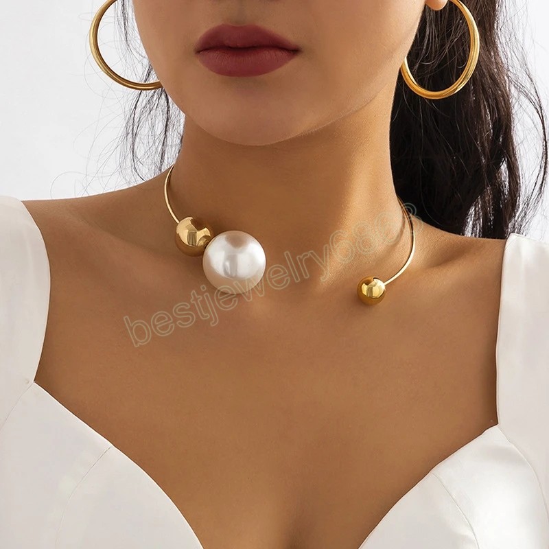 Fashion Imitation Pearl Choker för kvinnor Elegant Gold Silver Color Metal Choker Statement Chain Halsband Nya smycken