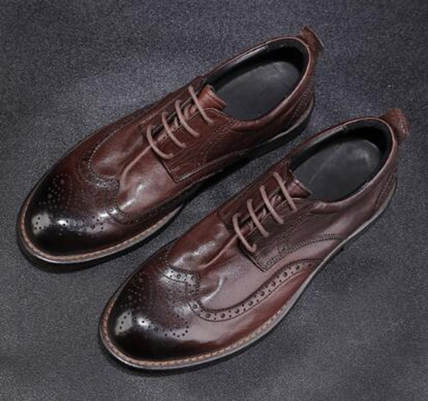 أحذية الأعمال الرسمية على الطراز البريطاني رجال أوكسفوردز المصنوع يدويًا من الجلد الأصلي أحذية منحوتة بالإضافة إلى حجم 38-46