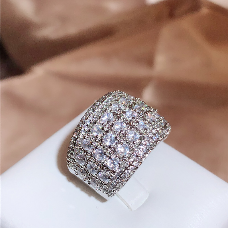 Micro Pave Lab Diamond Ring 925 Стерлинговое серебряное обручальное обручальное обручальное кольца для женщин свадебного дня рождения подарки на день рождения