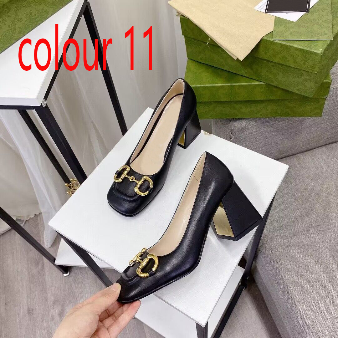 Scarpe eleganti in pelle Scarpe da donna scarpe firmate Moda estiva Tacchi alti 100% pelle bovina Tacco grosso Fibbia in metallo Scarpa da barca con tacco da donna Taglia grande 35-42 us4-us11 Con scatola