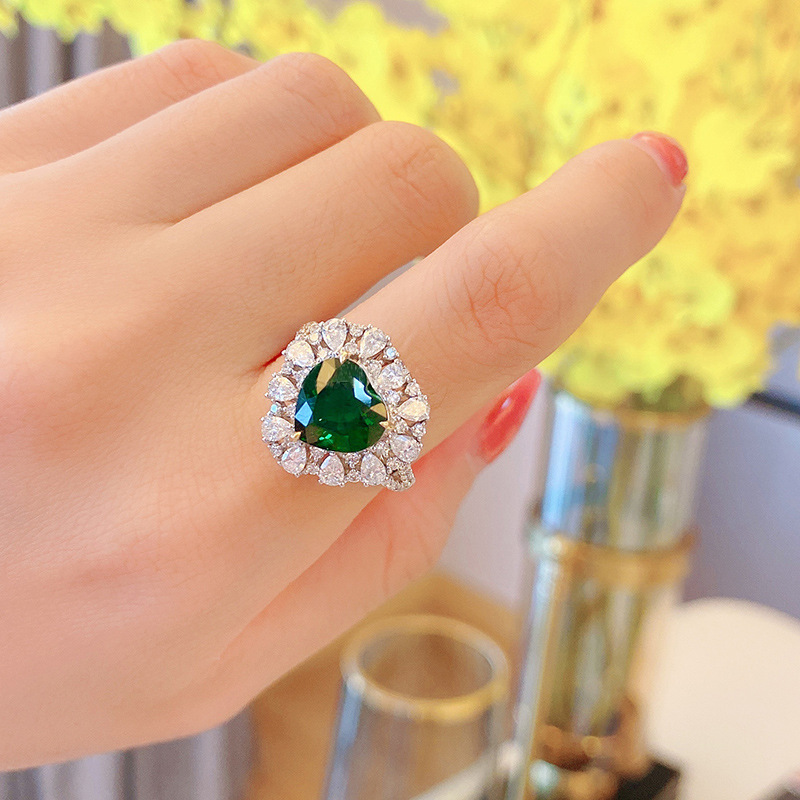 Heart Emerald Diamond Ring 925 Серебряное серебряное обручальное обручальное обручальное обручальное кольца для женщин свадебного обещания вечеринка подарка ювелирных украшений