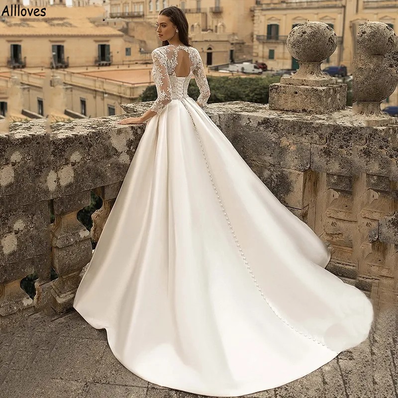 Abiti da sposa con scollo a barchetta in pizzo con scollo a barchetta con taschino maniche lunghe a 3/4 con foro sul retro Abiti da sposa in raso moderno Plus Size Abito da cerimonia ricevimento a strascico la sposa CL2134