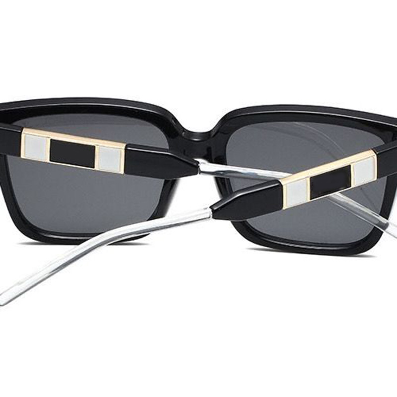 Top -Qualität Ladies Luxury Designer Sonnenbrille Übergroße Frauen Sonnenbrillen Polarisierte weiße Rahmen Einstellung Fall Vintage Gafas de S227Q