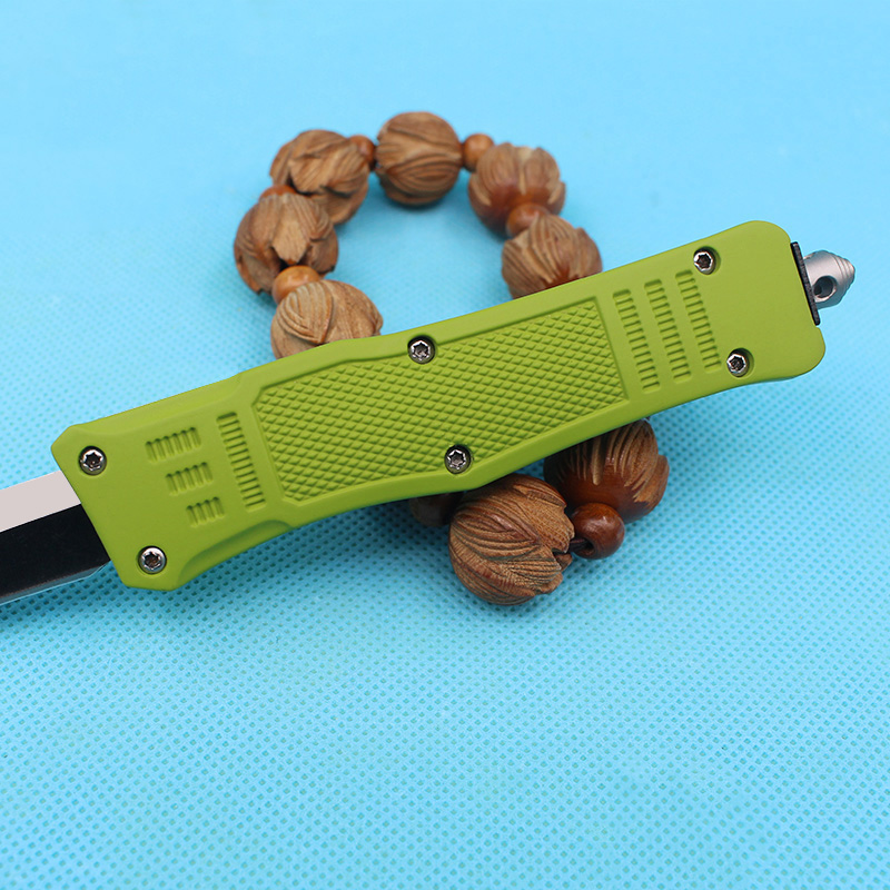 Högkvalitativ grön 7 tum 616 mini Auto Tactical Knife 440C Tvåfärgad svart blad Zink-aluminiumlegering Handtage EDC Pocket Knives