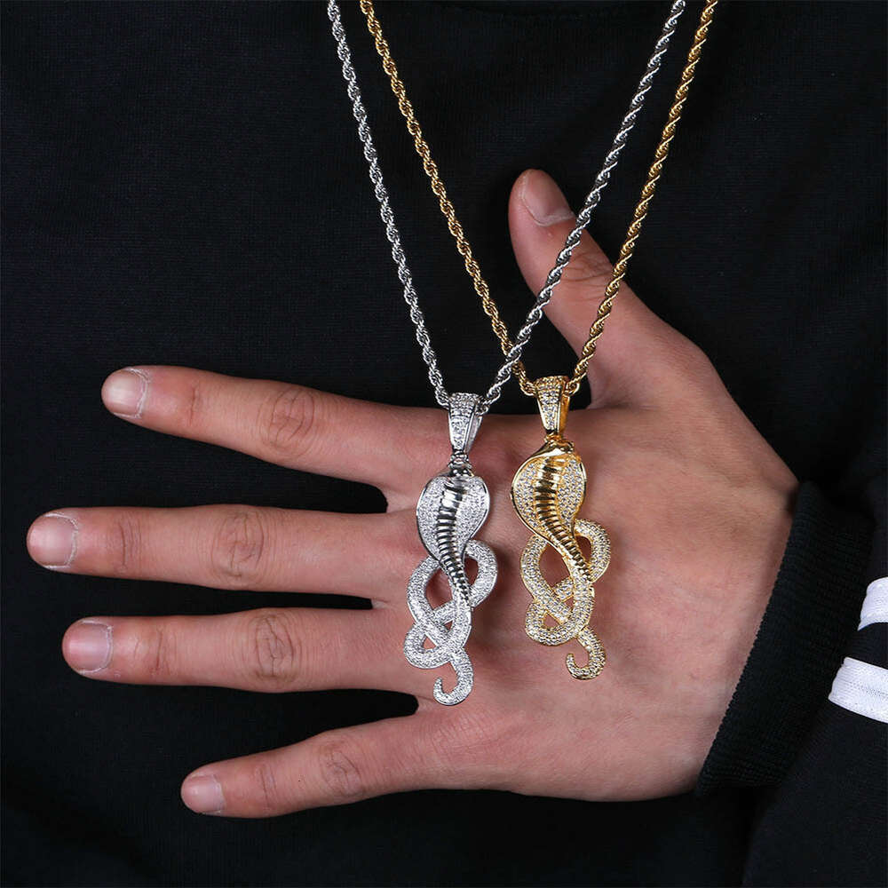 Punk Hip Hop Snake Pendant Halsband Cobra Cubic Zirconia Micro Set Zircon Street Creative Personality Men's Rock Necklace Bling Gemstone Rapper Jewelry Gift till killar