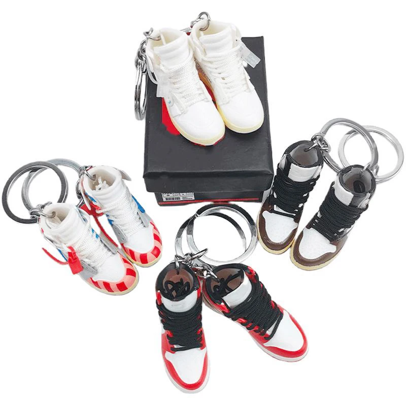 Squisite sneakers portachiavi regalo personalizzato 3D mini scarpe sportive modello portachiavi tifosi di basket souvenir telefono ciondolo moda