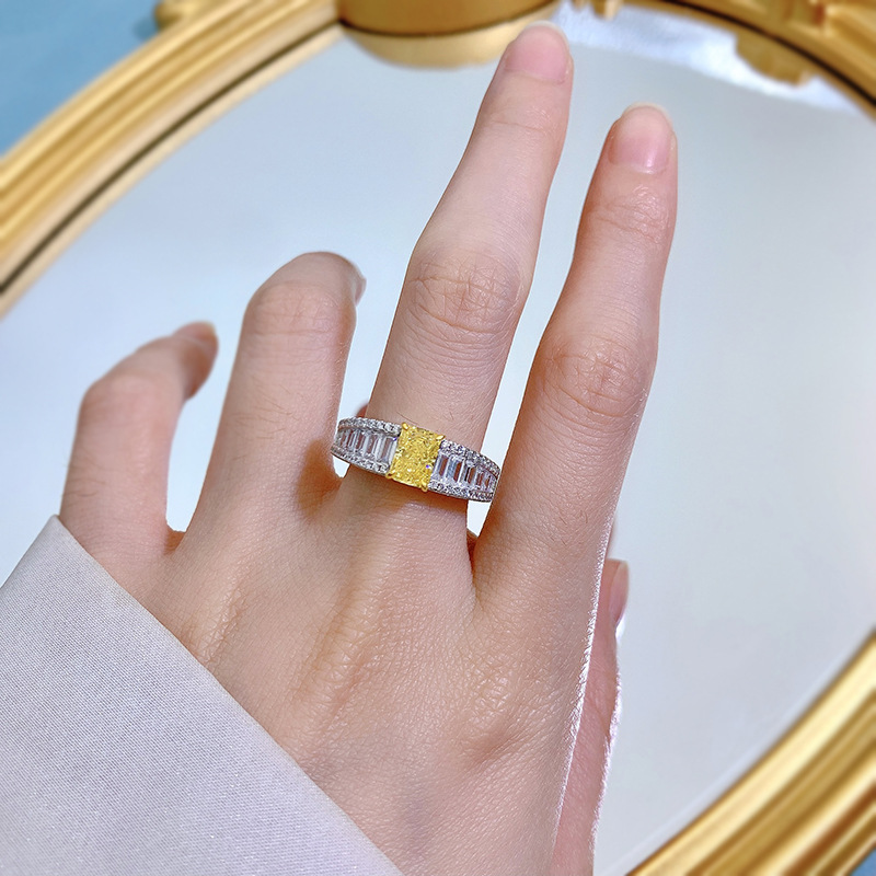 Vintage Topaz Diamond Ring 100% Real 925 Srebrny Party Wedding Pierścienie dla kobiet Bridal Promise Prezent biżuterii