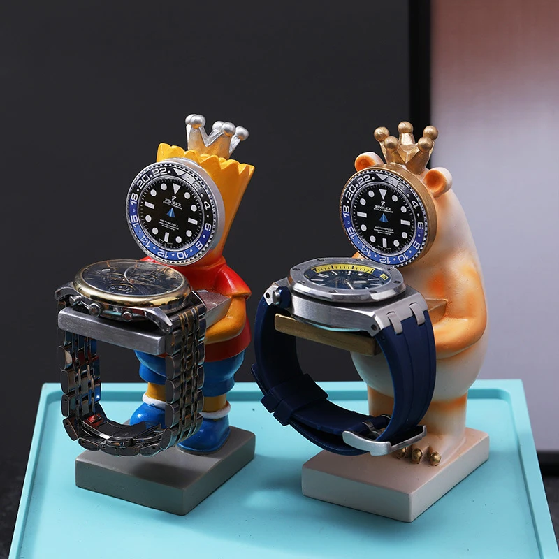 새로운 2023 시계 스탠드 고급 만화 시계 브래킷 패션 시계 홀더 시계 액세서리 홈 장식