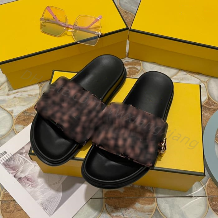 المصممين الفاخرين صندل Sandals Slippers Men Women Fashion Fashion Fashion Fashion Graphy Classic Floral Brocade Slides Leather Cowhide Cross Wide Wide Slides Slides Beach With Box