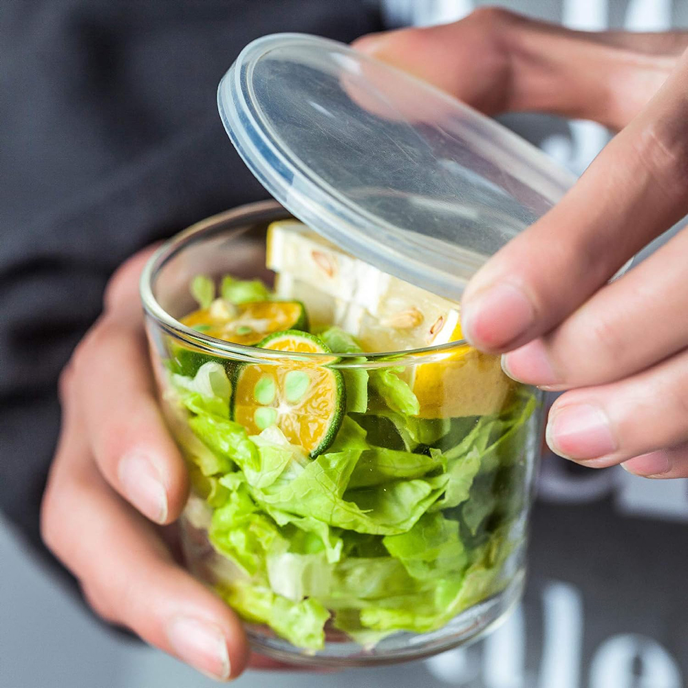 Bols en verre avec couvercles en plastique tasses de pudding transparent fruits à vaisselle récipients en verre pour salade Snacks Snacks Freiner Food Storage Bols