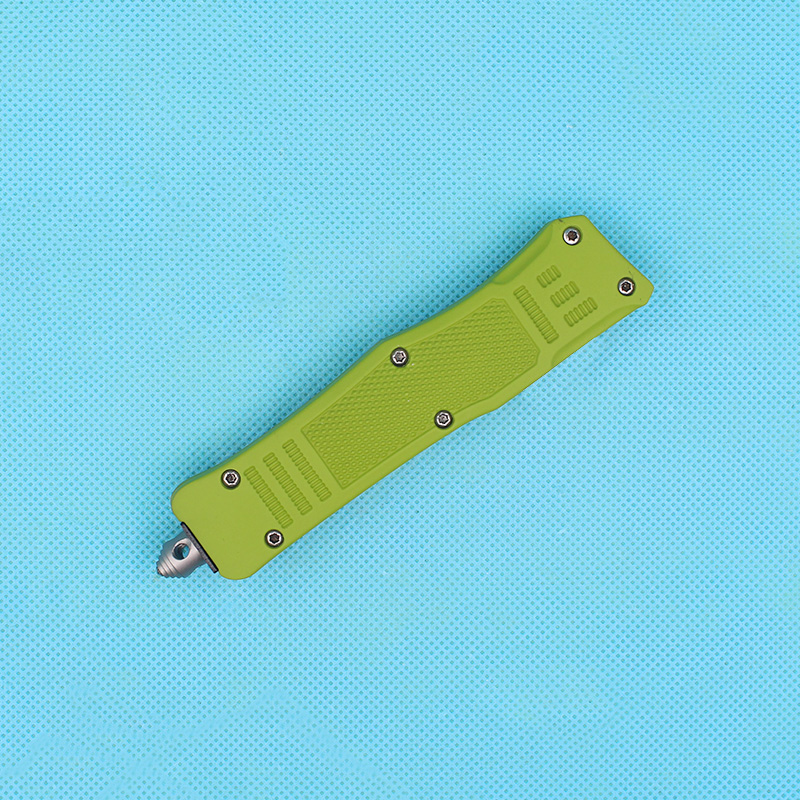 Högkvalitativ grön 7 tum 616 mini Auto Tactical Knife 440C Tvåfärgad svart blad Zink-aluminiumlegering Handtage EDC Pocket Knives