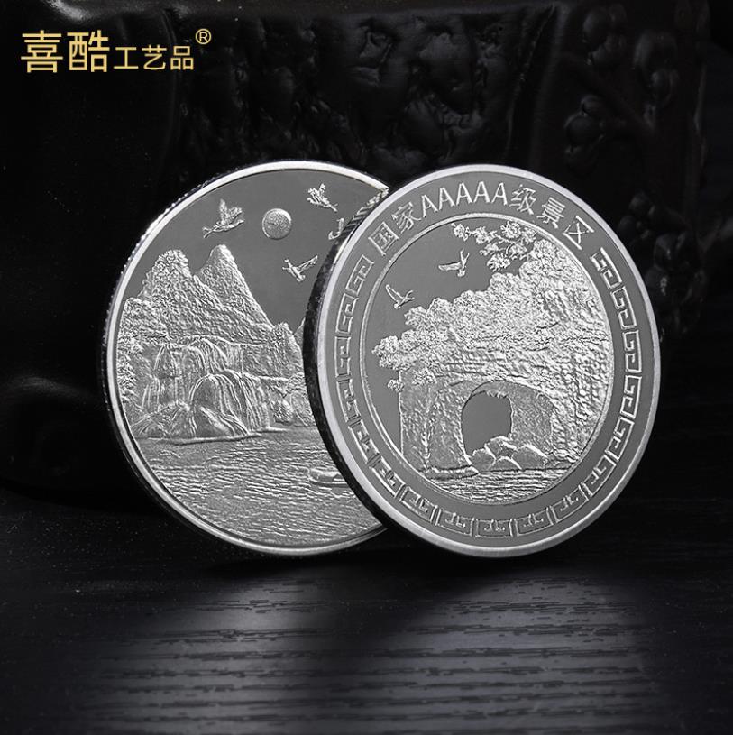 Arti e mestieri Guilin Elefante Tronco Montagna Medaglione commemorativo Oro Moneta d'argento Souvenir turistico Paesaggio moneta commemorativa