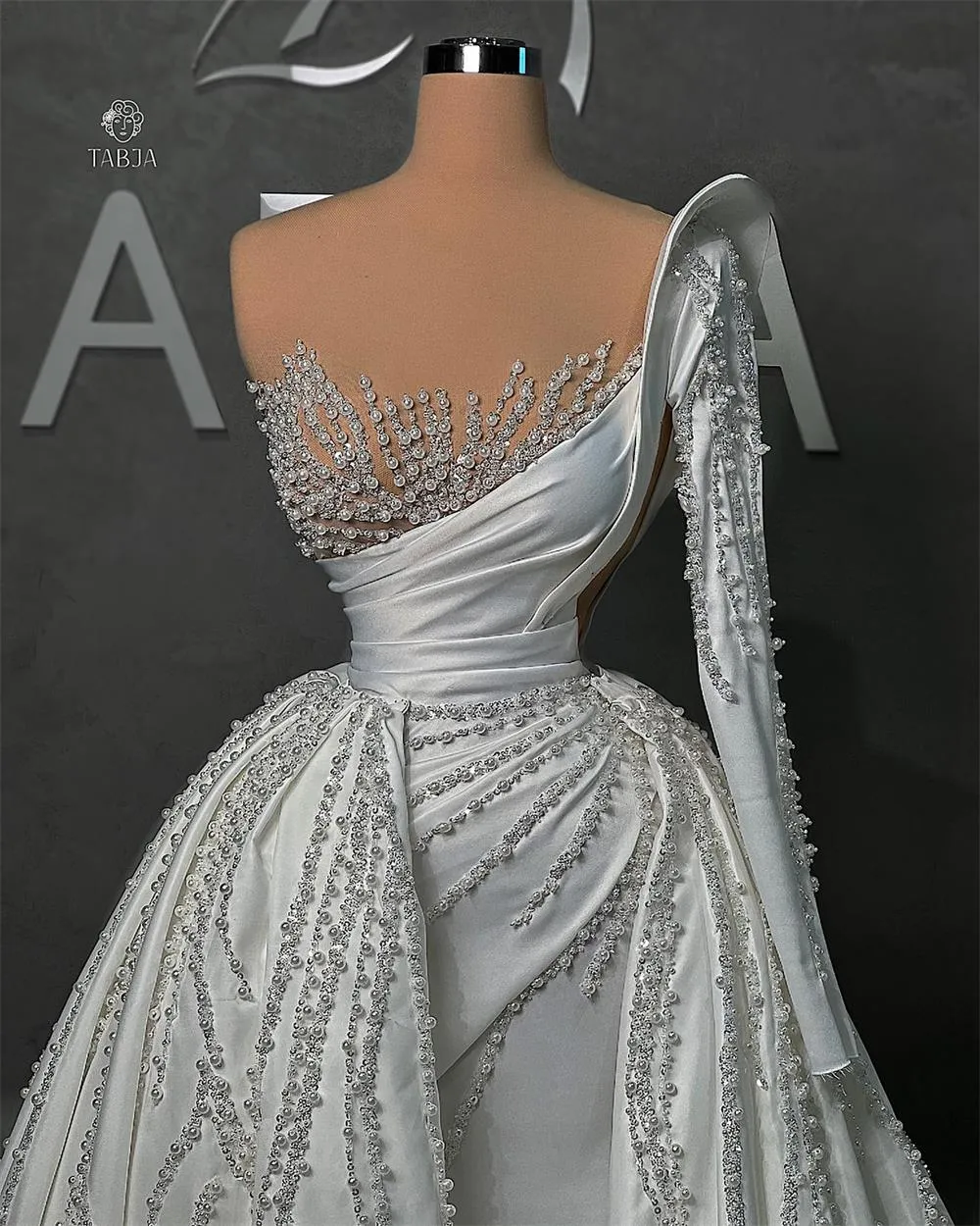 2023 Sexy Mermaid Wedding Dresses Gorgeous African Crystal Pearls One Shoulder Long Sleeve Bridal Gowns Detachable Train Overskirts Church Bride Wedding Dress