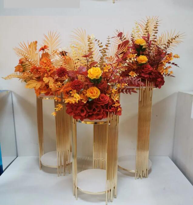 Fondo alto para fiesta de gran evento, soporte de Pedestal, arco de globos de flores, mesa cilíndrica, soporte para pastel, mesa de postres de boda