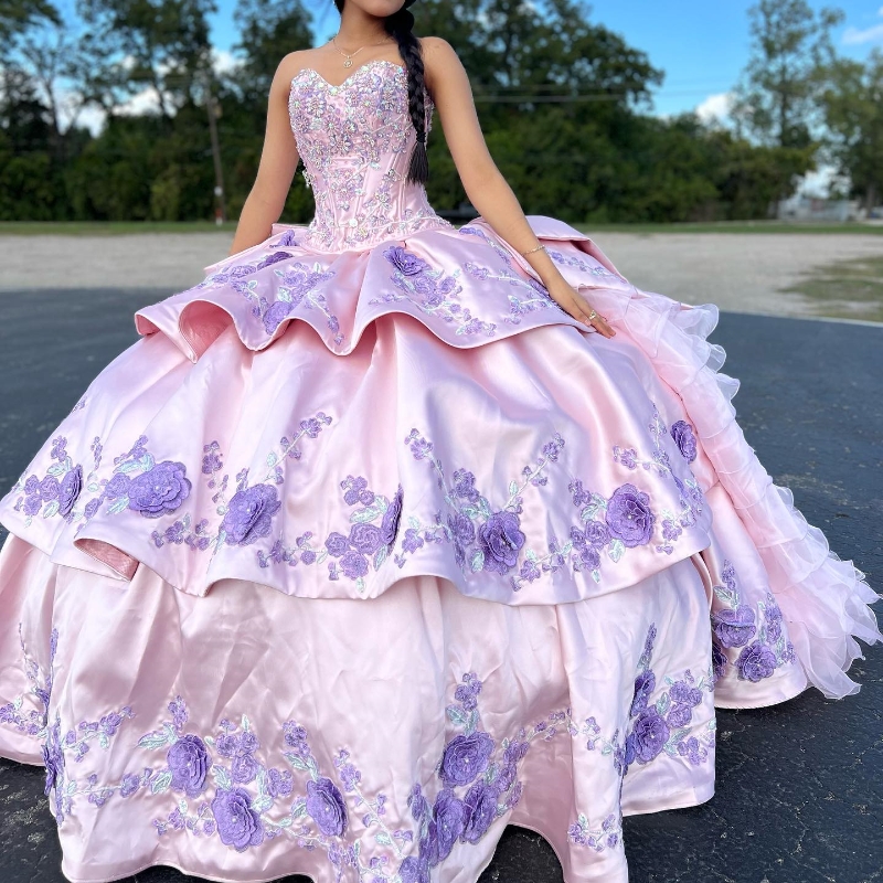 Pink Sweetheart Quinceanera Dresses Birthday Party Elegant Crystal Appliques Tiered Tulle Evening Prom Dresses for Women Ball Gown