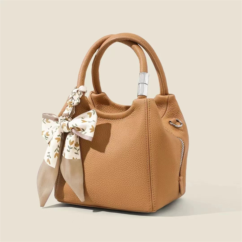 حقيبة حقيبة يد عتيقة Crossbody Women Women Women Top Women Women Wild Wilds Bag Bag 5A حقيبة كتف عالية الجودة للسيدات