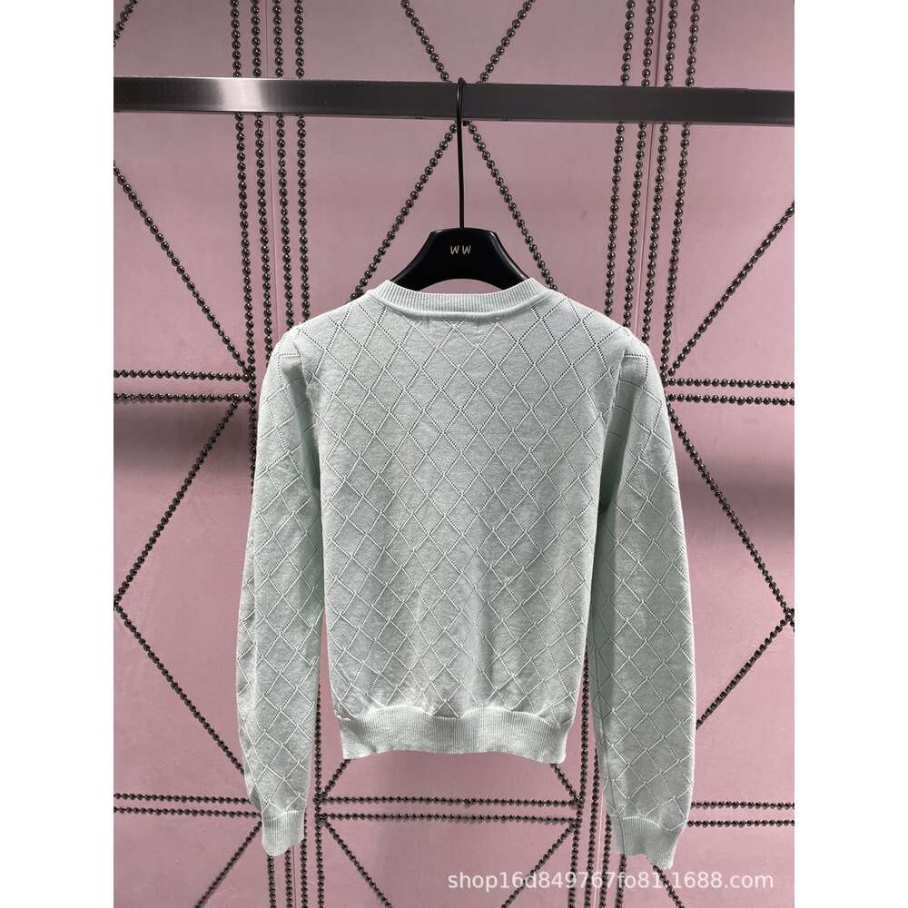 Women's Sweaters Designer 24 Autumn/Winter New Diamond Checker Knit with Contrast Sailor Neck Design Age Reducing Elegant and Sweet Top luxury 5S4F