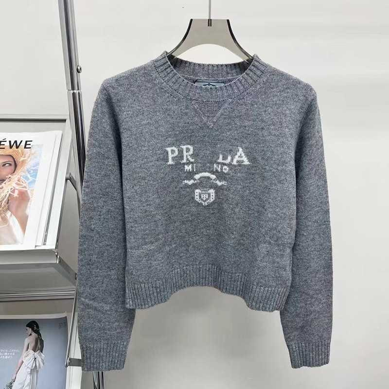 designer sweater women AutumnWinter Versatile Pullover Long Sleeve Letter Embroidered Wool Simple Solid Round Neck Knitted Sweater Top for Women UWPM