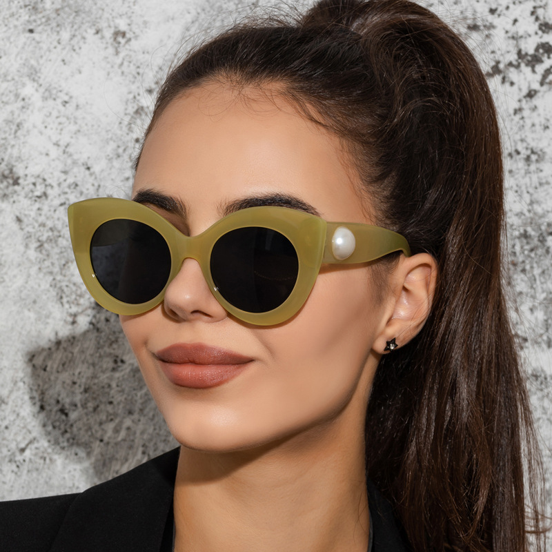 Perłowe zdobione okulary przeciwsłoneczne kocie oko dla kobiet projektant mody okulary przeciwsłoneczne okulary do wędkarstwa sportowego plaża jazdy prezenty urodzinowe z pudełkiem