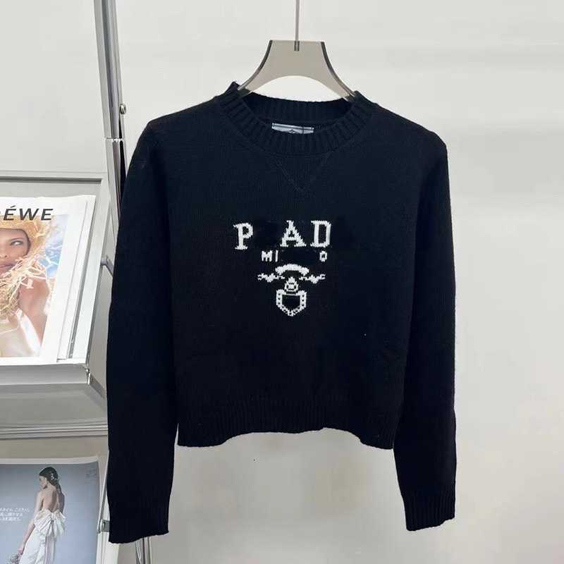 designer sweater women AutumnWinter Versatile Pullover Long Sleeve Letter Embroidered Wool Simple Solid Round Neck Knitted Sweater Top for Women UWPM