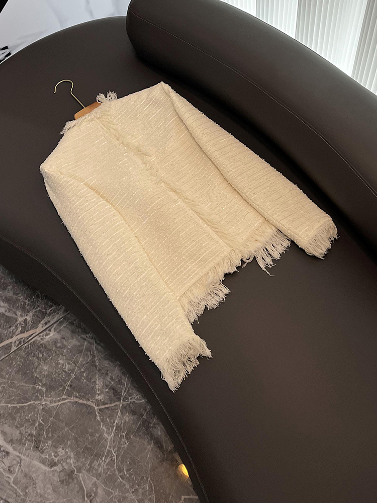 2023 Autumn Ivory Condy kolorowe panele Tweed Tweed Kurtka z długim rękawem guziki V-dotknij pojedyncze kurtyki Krótka warstwowa przestrzeń A3N016541