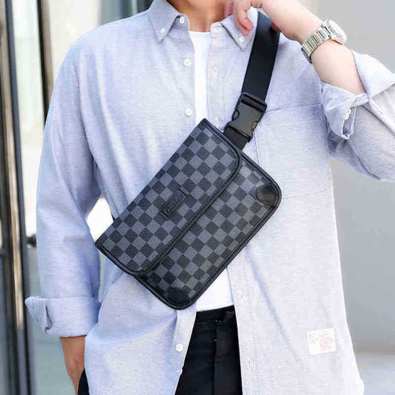 2024 Nouveau designer femme bandoulière tendance style chaohuochao marque à la mode petit treillis carré rue téléphone portable en plein air sac diagonale