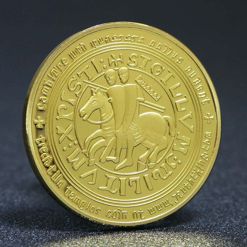 Arts and Crafts Gold plated commemorative coin of German knights, cross and holy shield, warriors