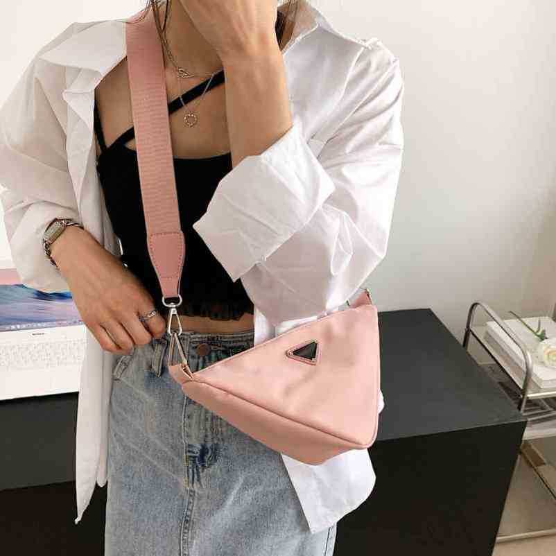 2024 New Designer womens crossbody shoulder Spring and triangle red packet leisure trend niche Messenger female bag