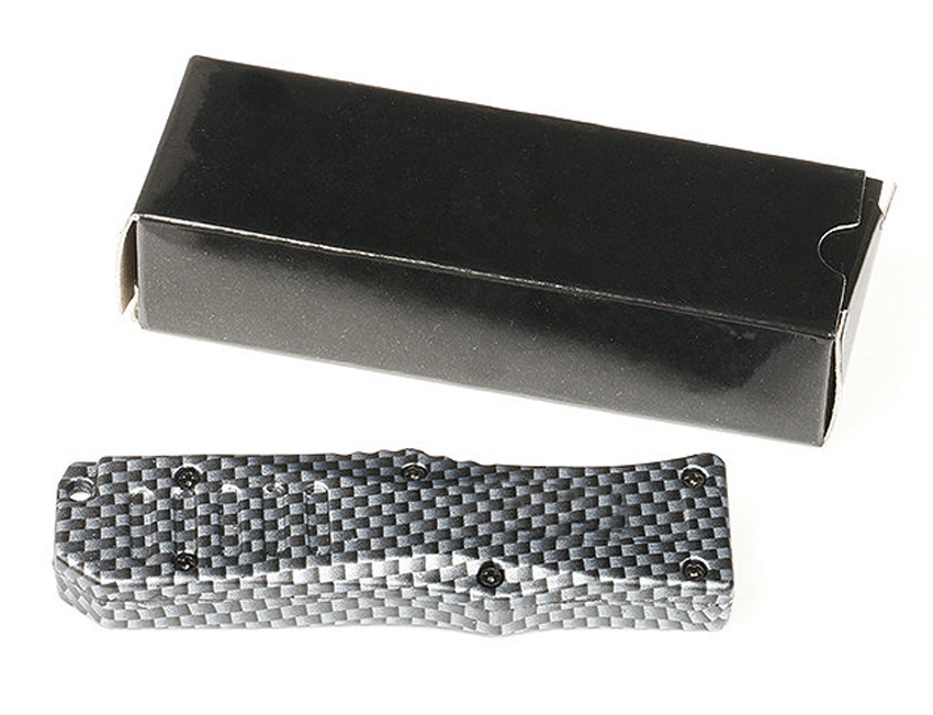 Offerta speciale Coltello tattico automatico piccolo 440C Lama Tanto Point bicolore Fibra di carbonio Manico in lega di zinco-alluminio Coltelli tascabili EDC