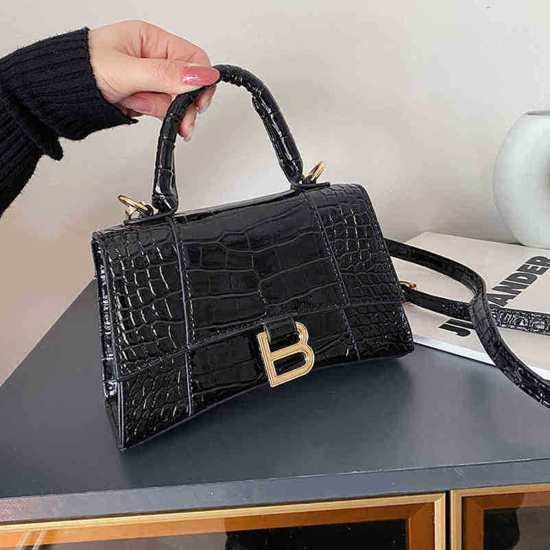 2024 New luxury high quality handbag trend spring hand minis leather stone pattern