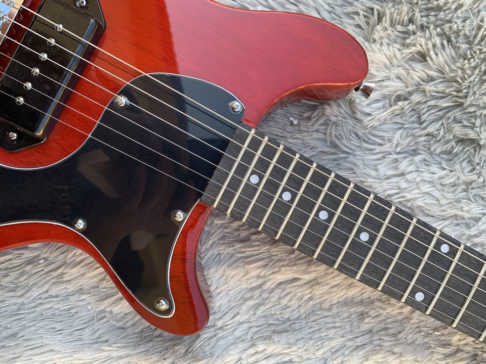 Disponibile LP chitarra elettrica TV stile classico P90 pickup chitarra colore rosso corpo e manico in legno di mogano pacchetto rapido