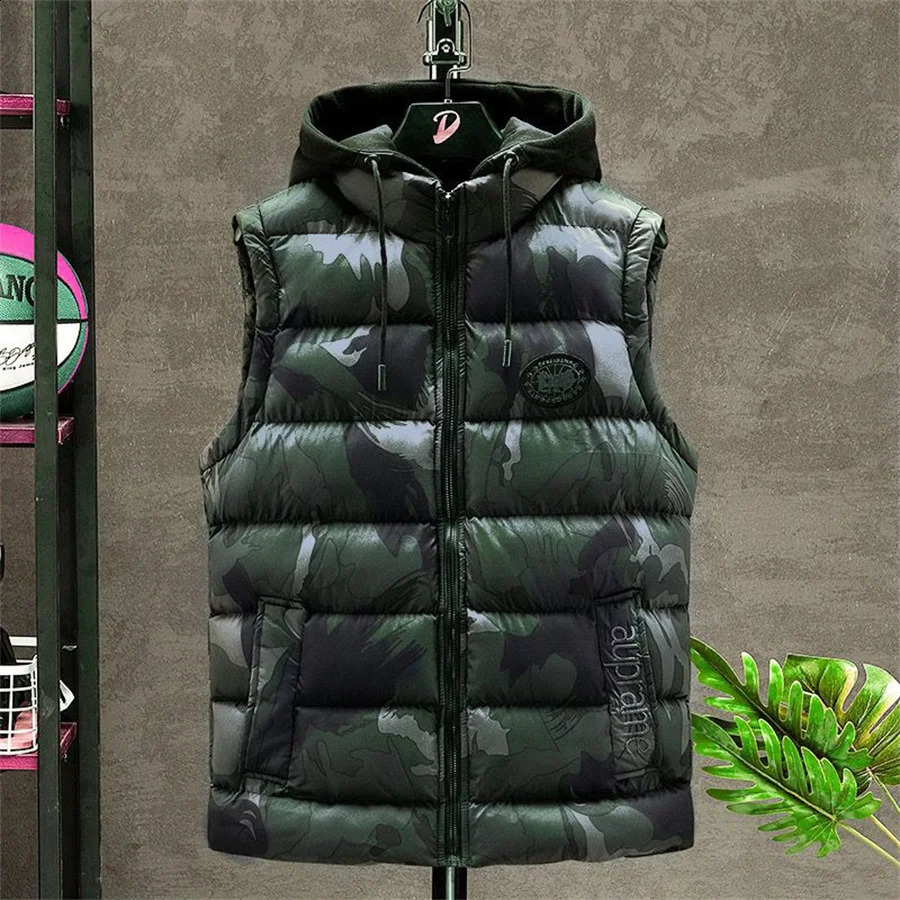 Men's Vests Vest Winter Warm Sleeveless Jackets Fashion Camouflage Hooded Gilet Casual Coat Men Clothes Big Size 9XL Male Tops 231109