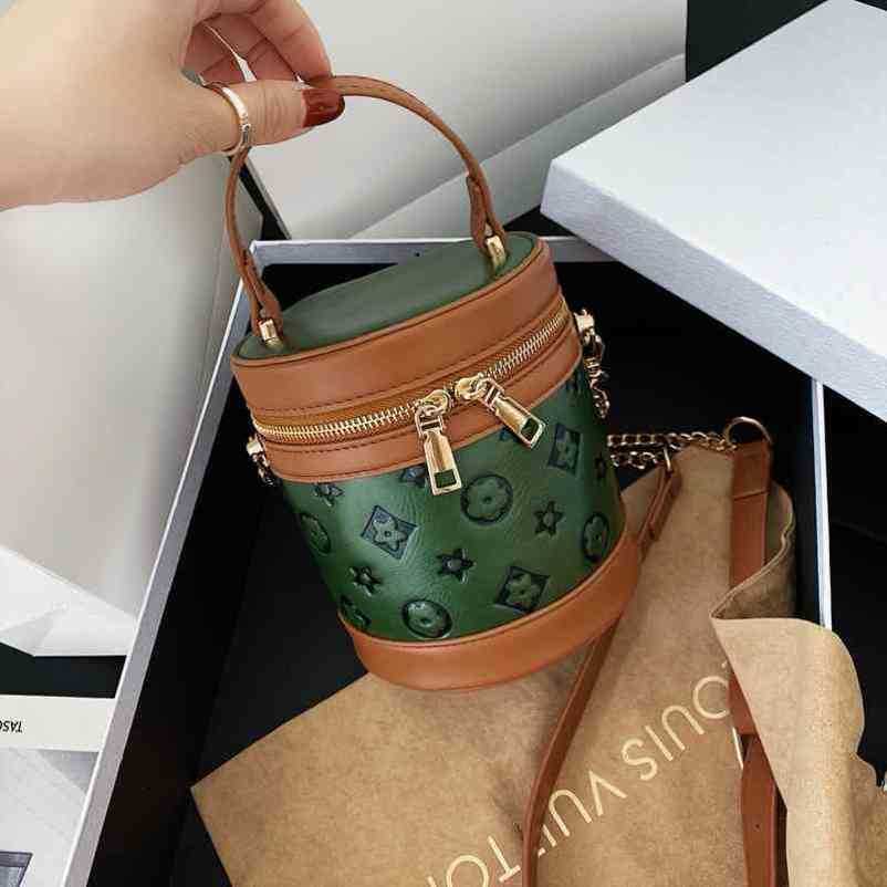 2024 NOUVEAU DESIGNEURS BEAUSSEMENTS CROSSBOCK-BOCKET FEMME FEMME MESSAGER FEMME Messager Small Cylinder Sac