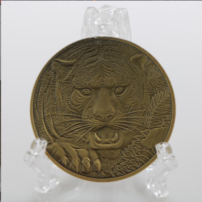 Konst och hantverk Metal Foreign Trad Commemorative Medallion Dragon Tiger Battle Bronze Commemorative Coin
